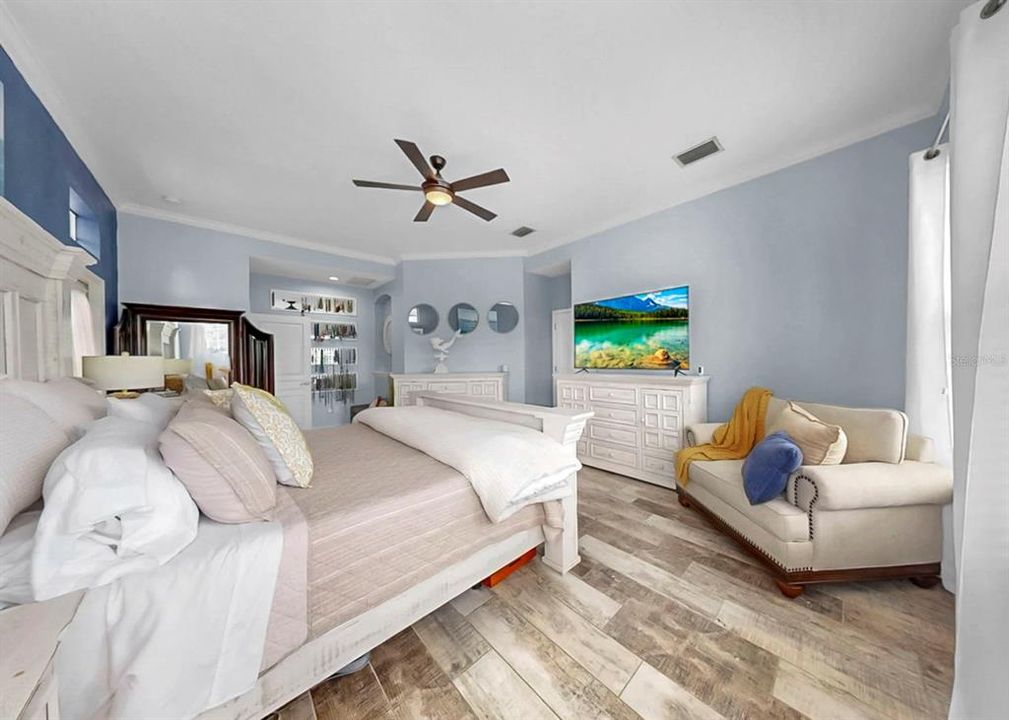 For Sale: $1,099,000 (4 beds, 3 baths, 2868 Square Feet)