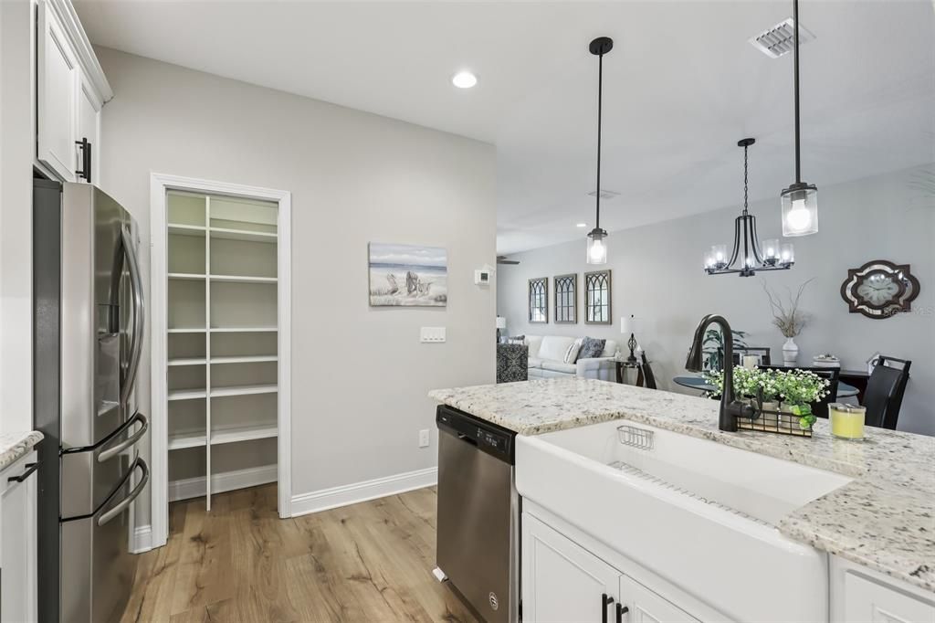 For Sale: $379,000 (3 beds, 2 baths, 1800 Square Feet)