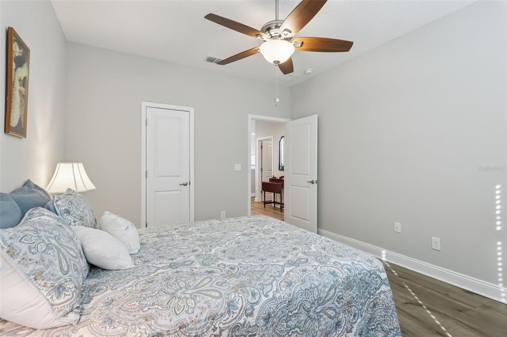 For Sale: $379,000 (3 beds, 2 baths, 1800 Square Feet)