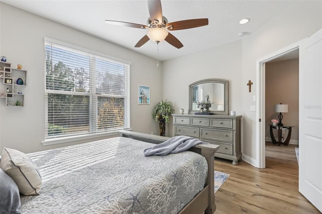 For Sale: $379,000 (3 beds, 2 baths, 1800 Square Feet)