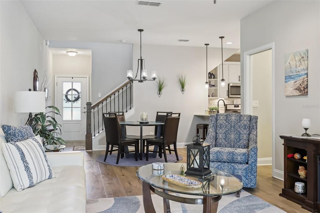 For Sale: $379,000 (3 beds, 2 baths, 1800 Square Feet)