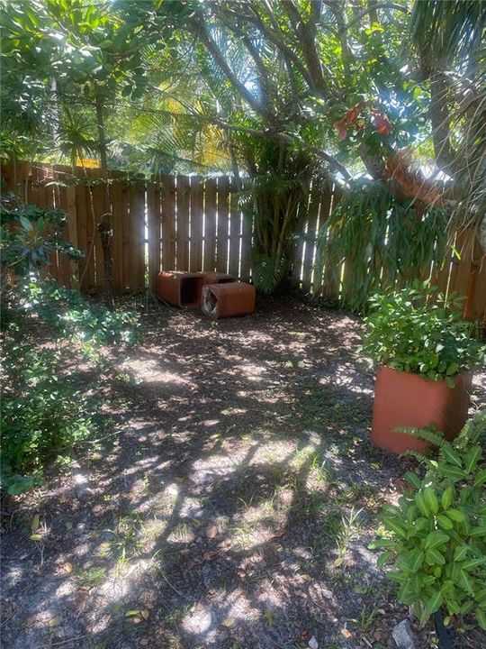 В аренду: $1,950 (2 спален, 2 ванн, 1584 Квадратных фут)