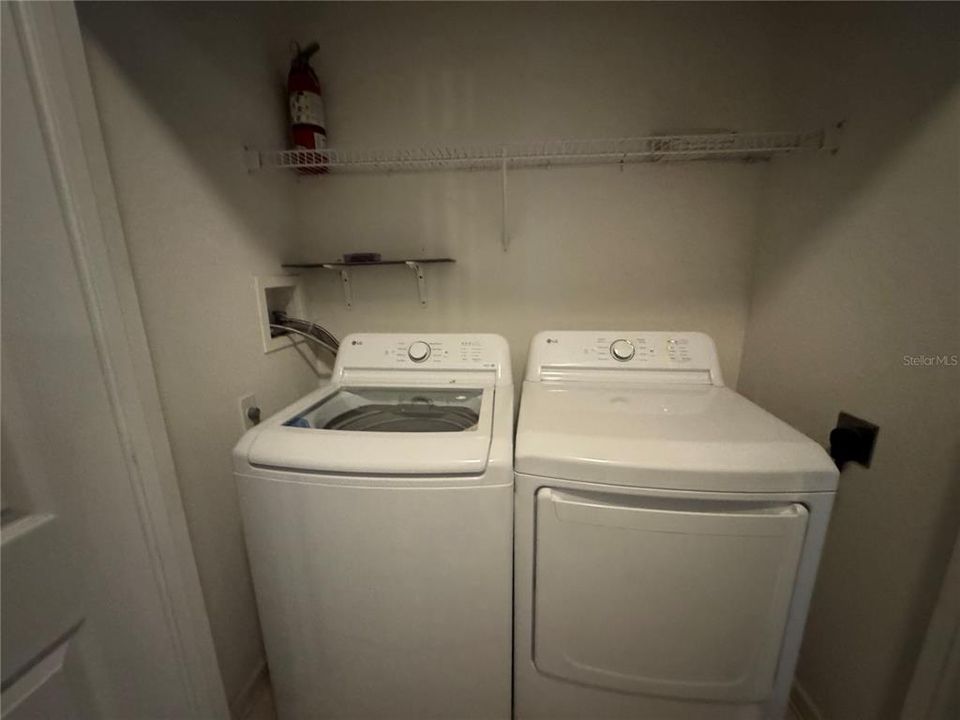 Activo con contrato: $199,800 (3 camas, 2 baños, 1402 Pies cuadrados)