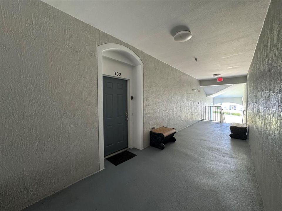Activo con contrato: $199,800 (3 camas, 2 baños, 1402 Pies cuadrados)