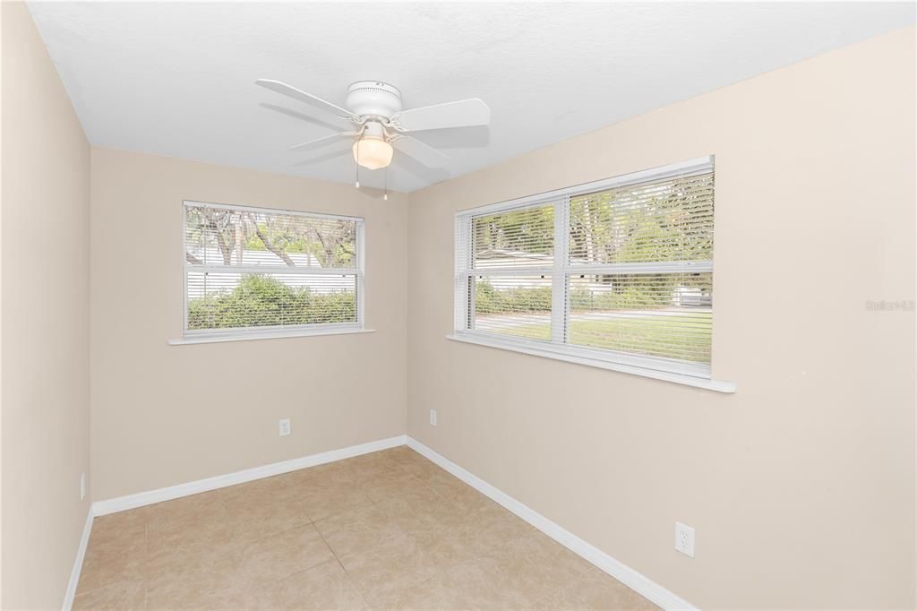 Activo con contrato: $175,000 (2 camas, 1 baños, 873 Pies cuadrados)