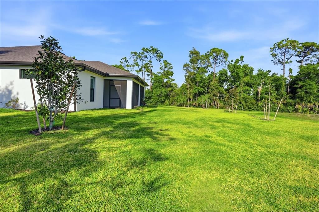 For Rent: $1,900 (3 beds, 2 baths, 1373 Square Feet)