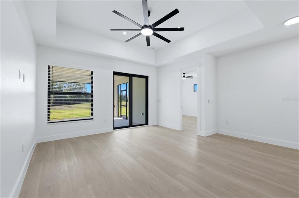 For Rent: $1,900 (3 beds, 2 baths, 1373 Square Feet)