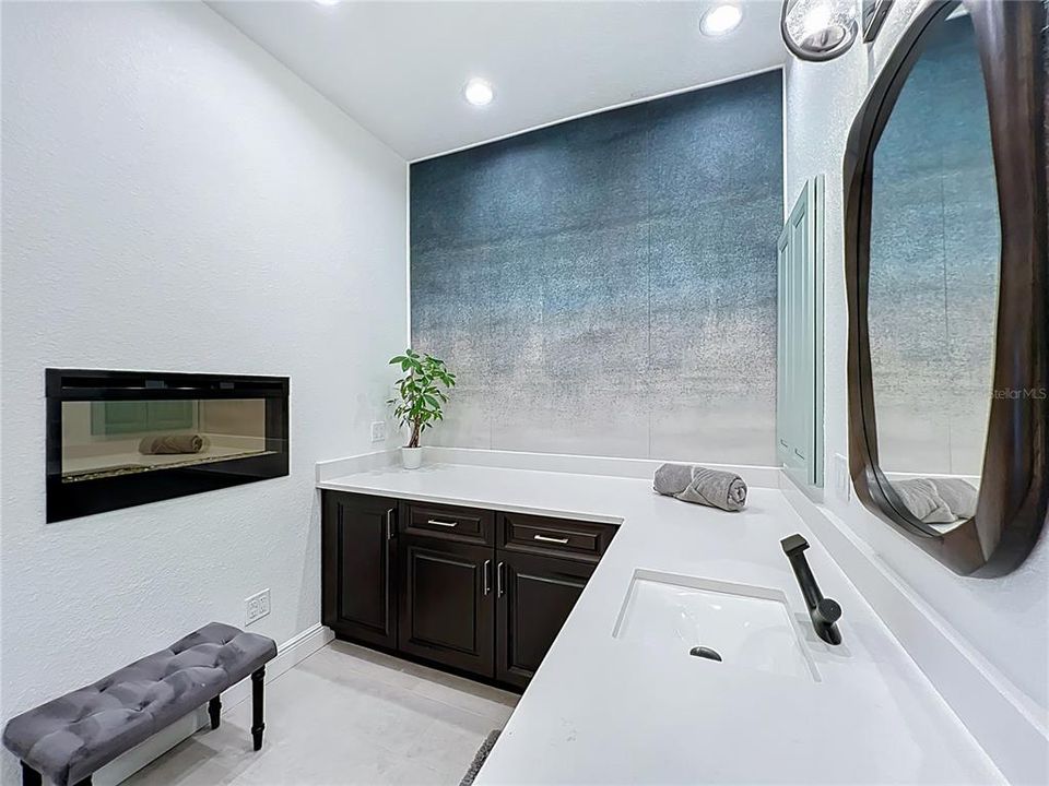 For Sale: $1,499,000 (4 beds, 4 baths, 3613 Square Feet)