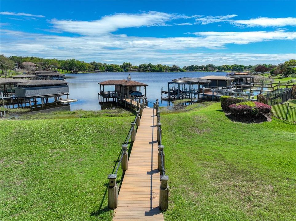 For Sale: $1,499,000 (4 beds, 4 baths, 3613 Square Feet)