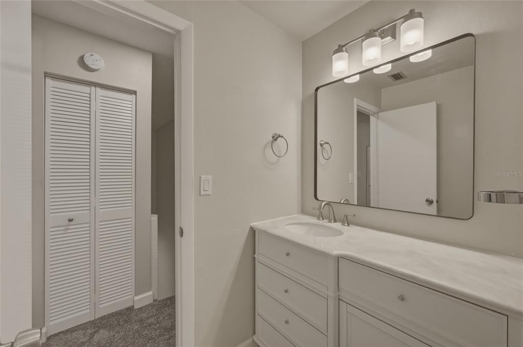 En Venta: $175,000 (2 camas, 1 baños, 1102 Pies cuadrados)