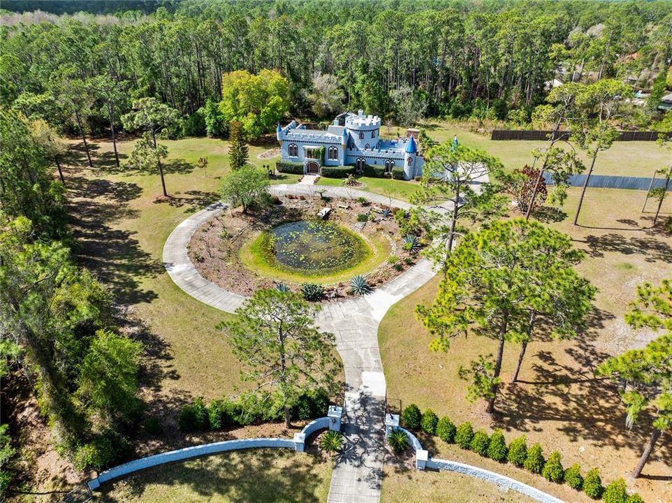 На продажу: $1,899,999 (5 спален, 3 ванн, 4680 Квадратных фут)