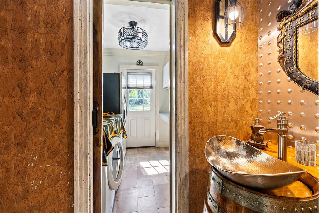На продажу: $1,899,999 (5 спален, 3 ванн, 4680 Квадратных фут)