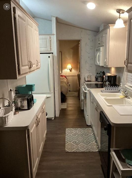 На продажу: $129,900 (1 спален, 1 ванн, 516 Квадратных фут)