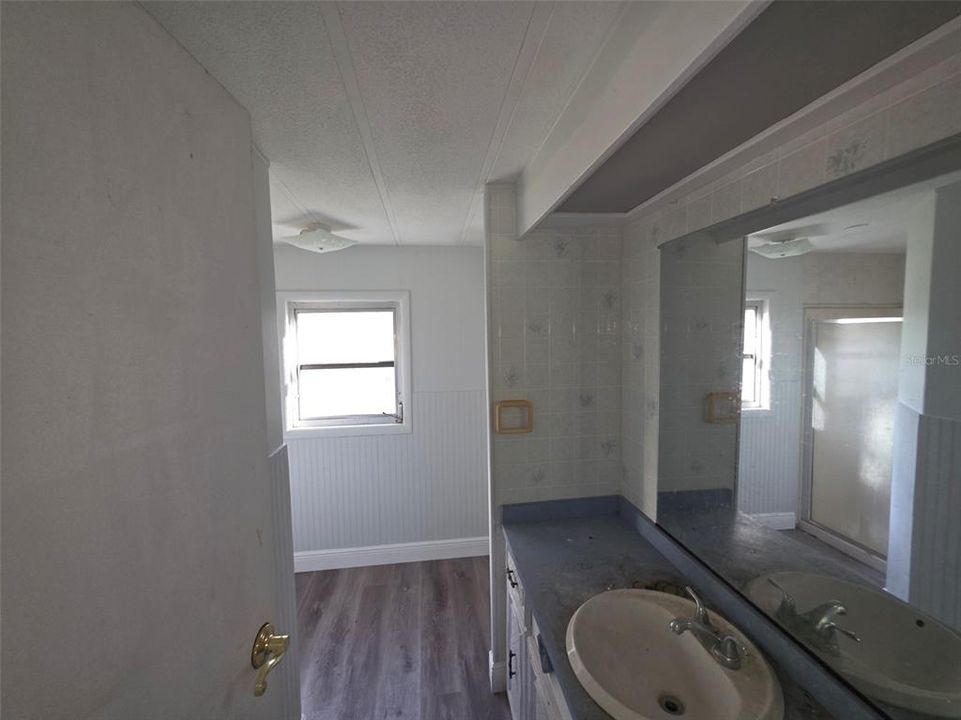 For Sale: $245,000 (4 beds, 2 baths, 1824 Square Feet)