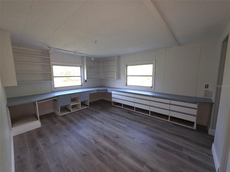 For Sale: $245,000 (4 beds, 2 baths, 1824 Square Feet)
