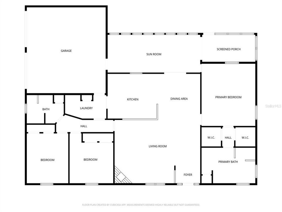 Activo con contrato: $349,900 (3 camas, 2 baños, 2110 Pies cuadrados)
