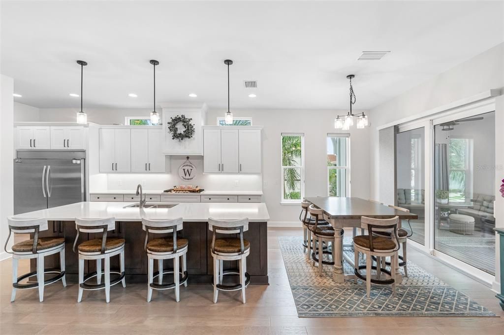 For Sale: $2,575,000 (4 beds, 4 baths, 3602 Square Feet)