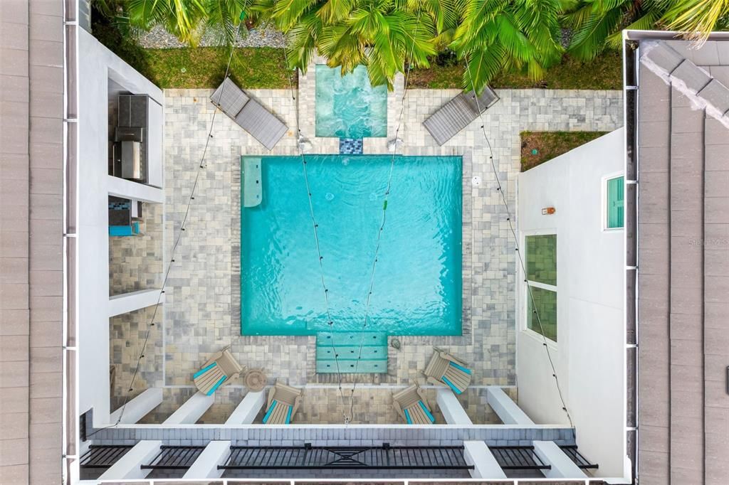 For Sale: $2,575,000 (4 beds, 4 baths, 3602 Square Feet)