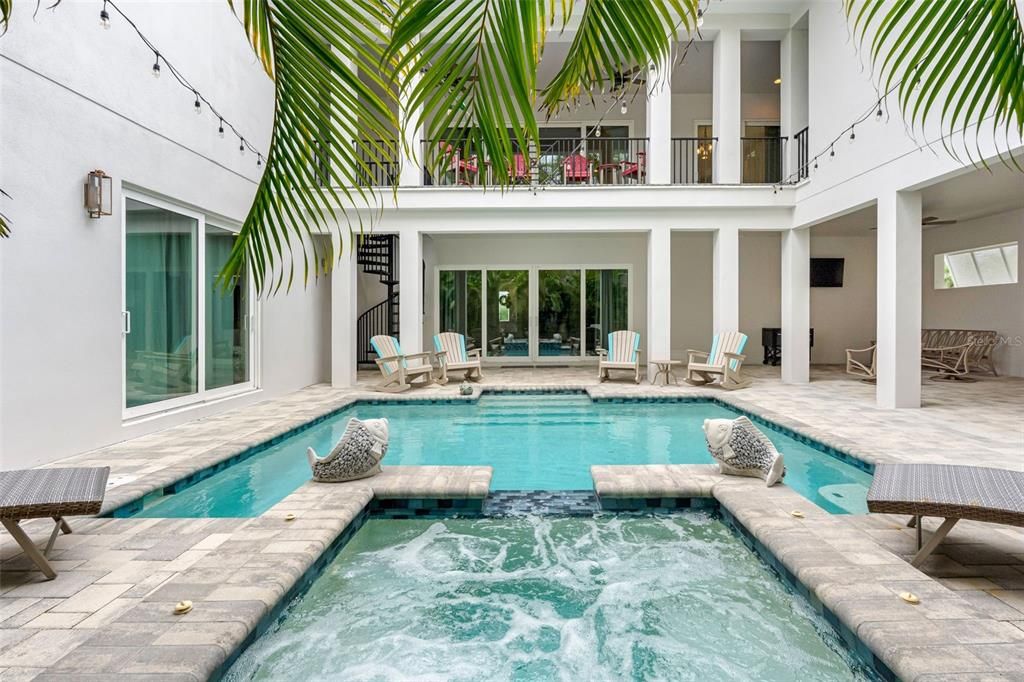 For Sale: $2,575,000 (4 beds, 4 baths, 3602 Square Feet)