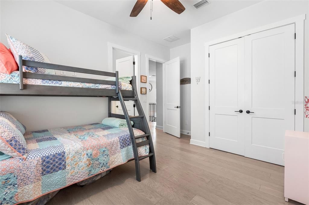 For Sale: $2,575,000 (4 beds, 4 baths, 3602 Square Feet)