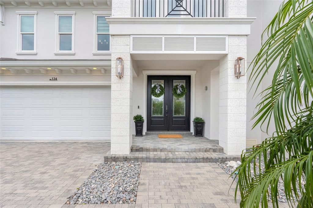 For Sale: $2,575,000 (4 beds, 4 baths, 3602 Square Feet)