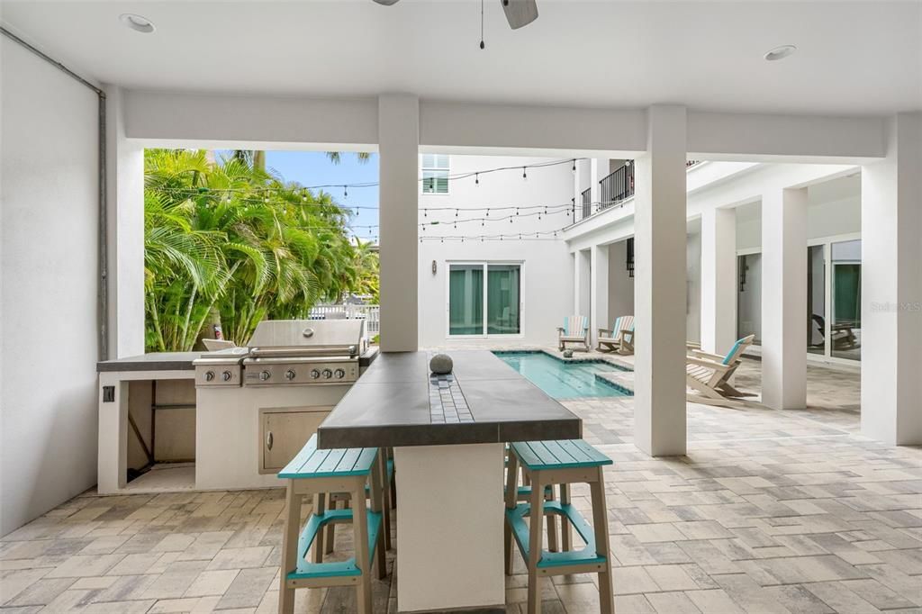 For Sale: $2,575,000 (4 beds, 4 baths, 3602 Square Feet)
