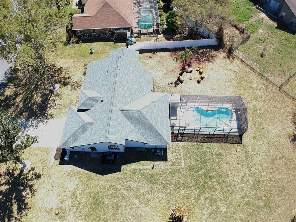 Activo con contrato: $360,000 (3 camas, 2 baños, 1870 Pies cuadrados)