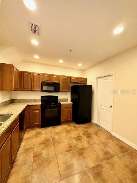For Rent: $2,199 (3 beds, 2 baths, 1536 Square Feet)
