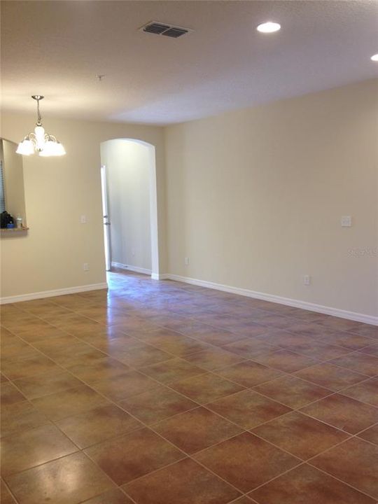 For Rent: $2,199 (3 beds, 2 baths, 1536 Square Feet)