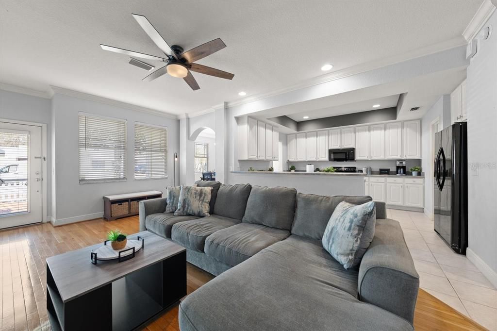 待售: $479,000 (3 贝兹, 2 浴室, 2141 平方英尺)