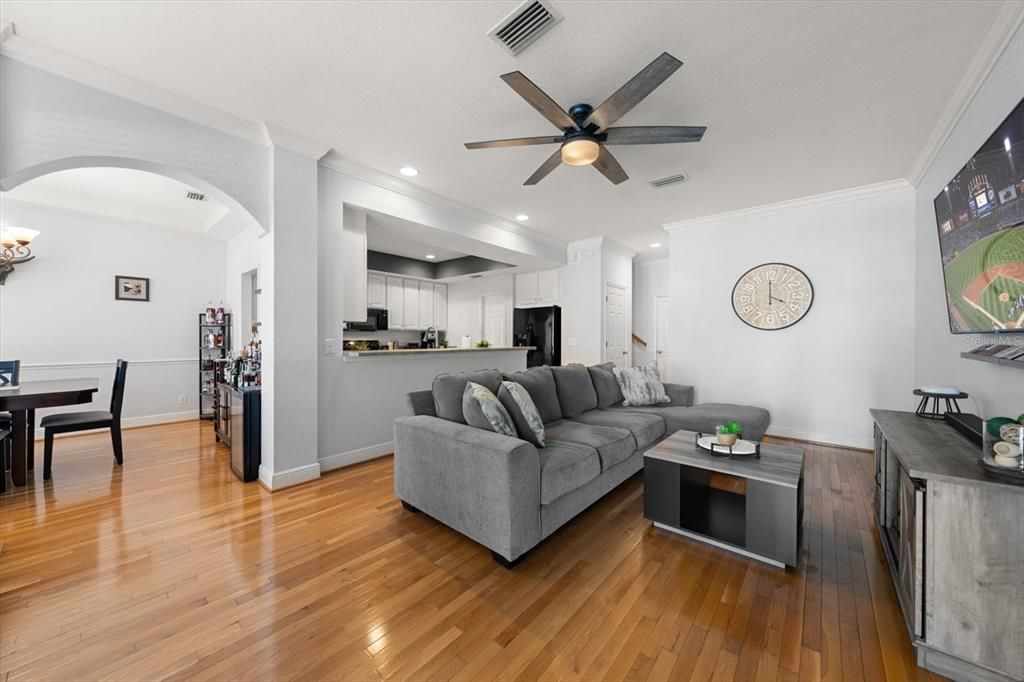 待售: $479,000 (3 贝兹, 2 浴室, 2141 平方英尺)