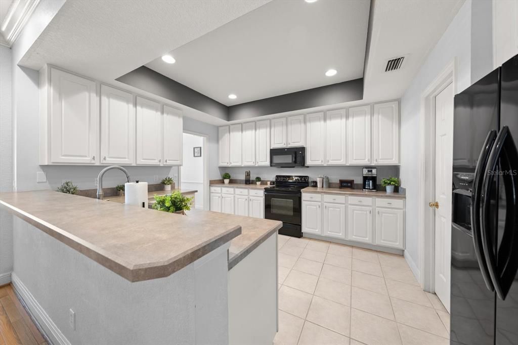 待售: $479,000 (3 贝兹, 2 浴室, 2141 平方英尺)