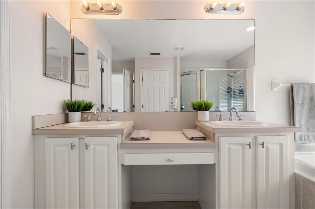 待售: $479,000 (3 贝兹, 2 浴室, 2141 平方英尺)