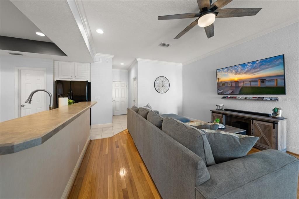 待售: $479,000 (3 贝兹, 2 浴室, 2141 平方英尺)