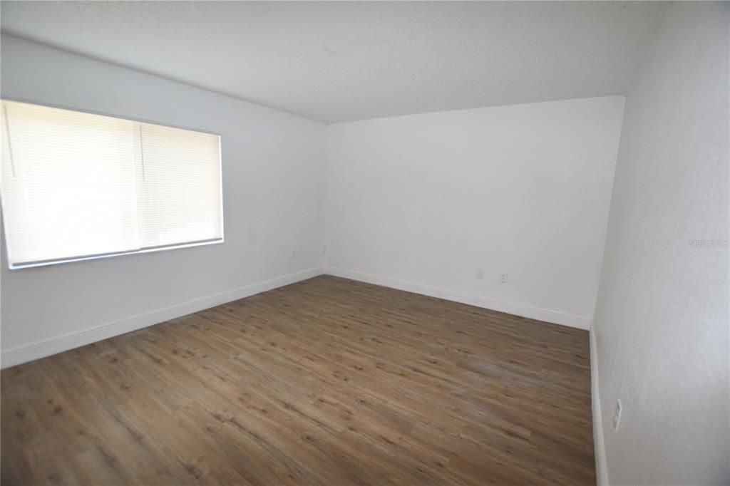 В аренду: $1,050 (1 спален, 1 ванн, 756 Квадратных фут)