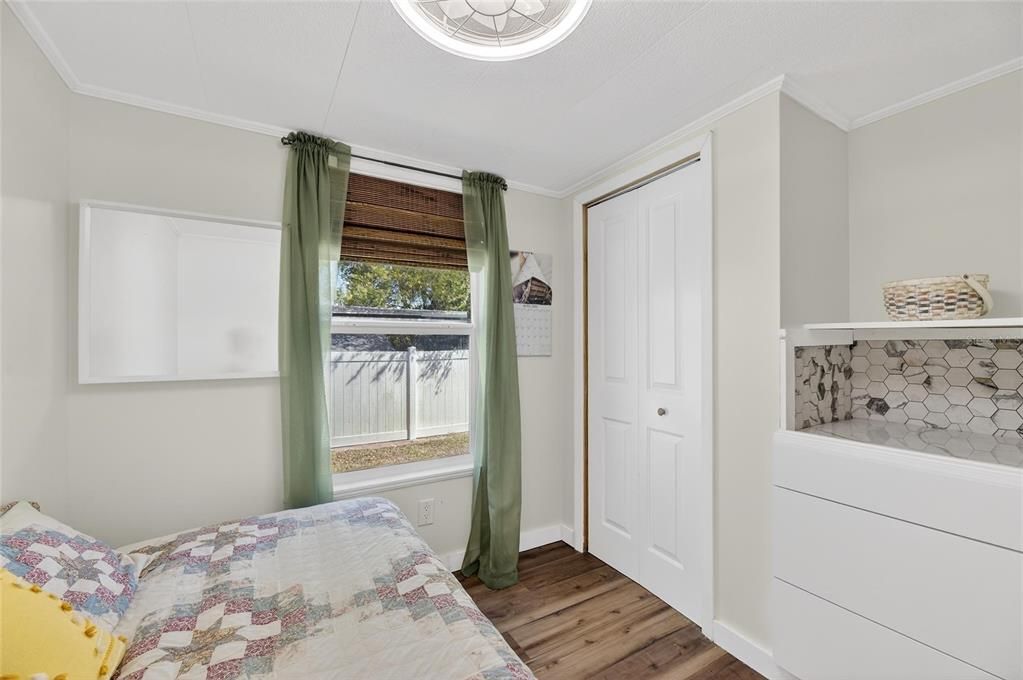 На продажу: $135,000 (2 спален, 2 ванн, 600 Квадратных фут)