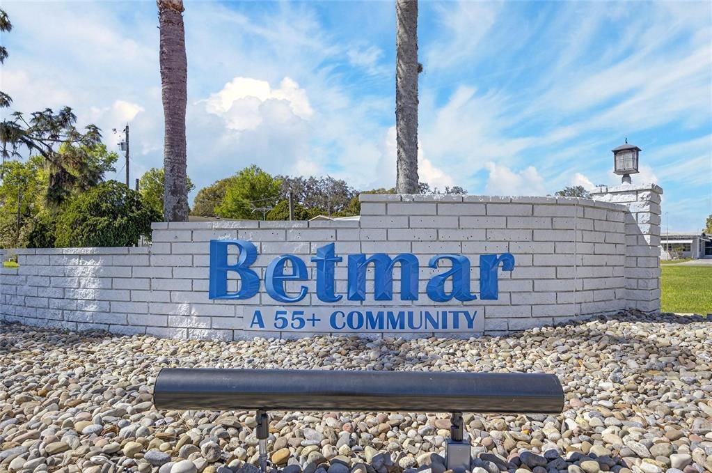 На продажу: $135,000 (2 спален, 2 ванн, 600 Квадратных фут)