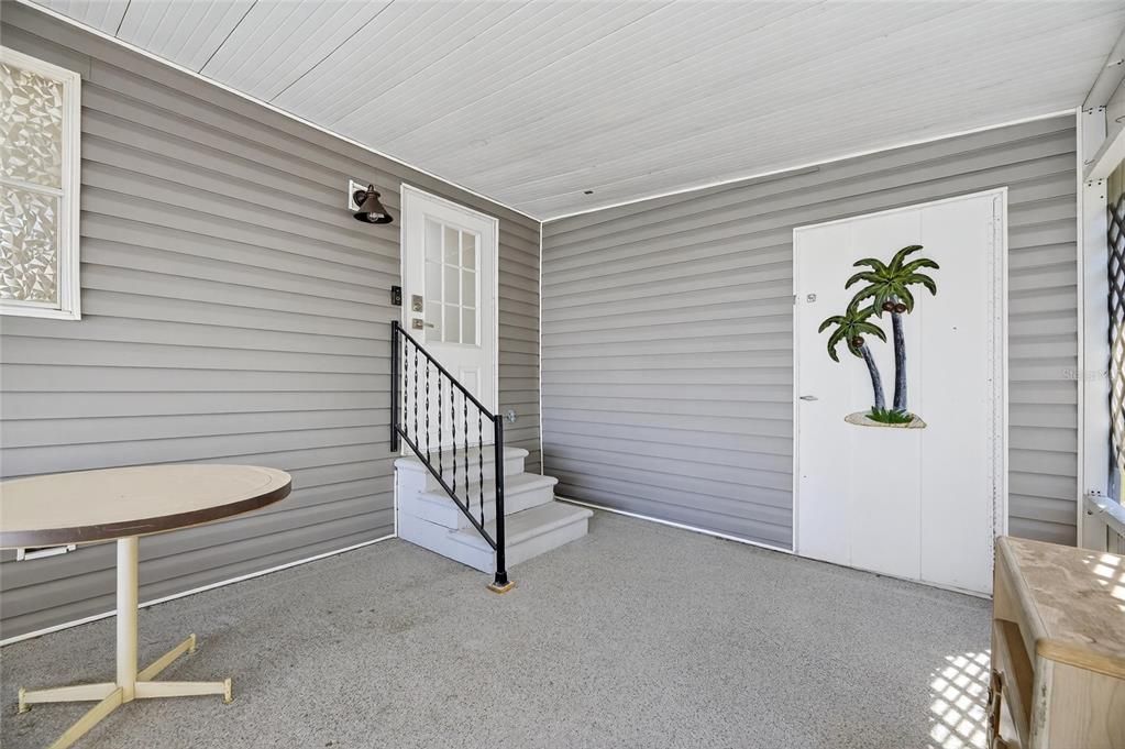 На продажу: $135,000 (2 спален, 2 ванн, 600 Квадратных фут)