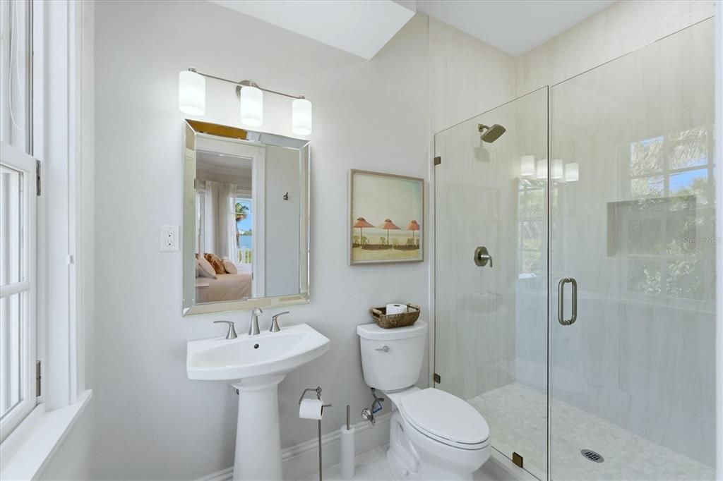 For Sale: $3,650,000 (4 beds, 4 baths, 4264 Square Feet)