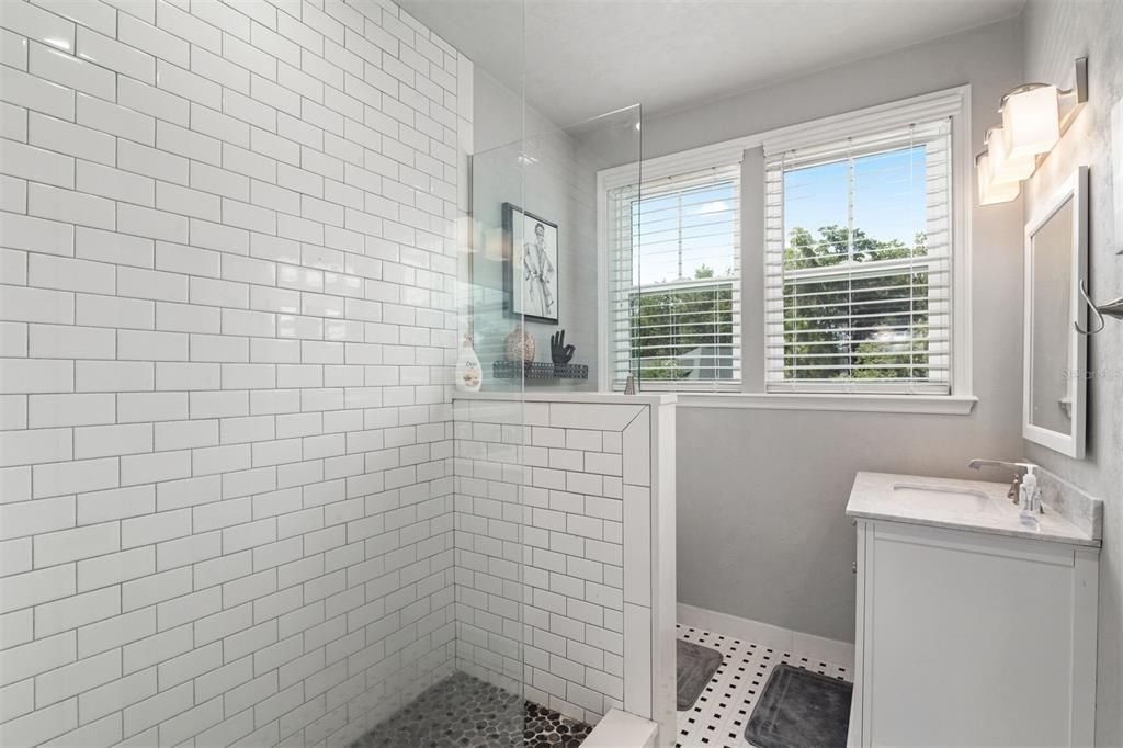 На продажу: $530,000 (4 спален, 3 ванн, 2450 Квадратных фут)