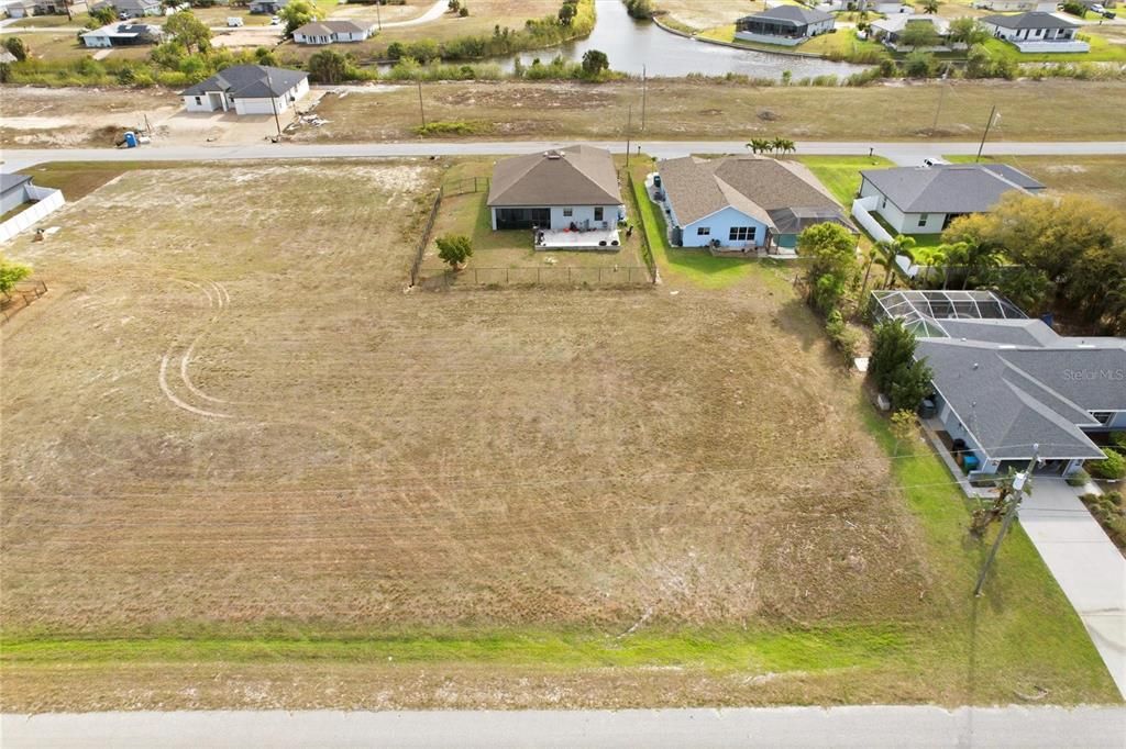 待售: $45,000 (0.24 acres)