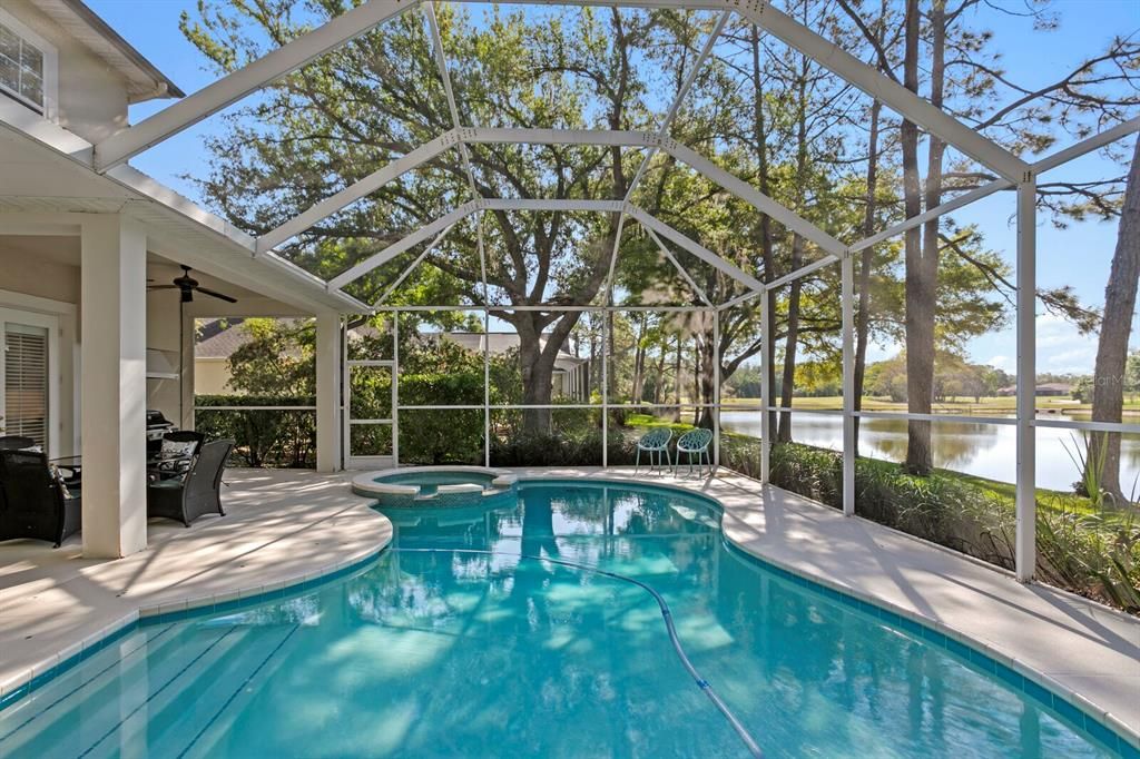 En Venta: $1,250,000 (5 camas, 3 baños, 3680 Pies cuadrados)