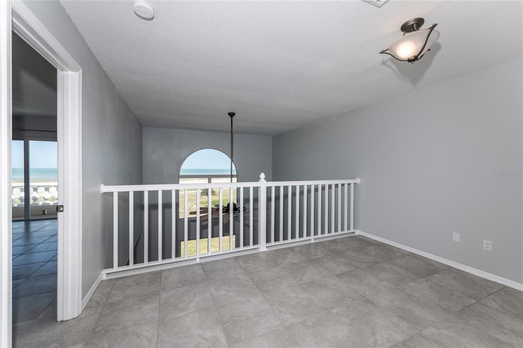 На продажу: $699,000 (3 спален, 2 ванн, 2216 Квадратных фут)