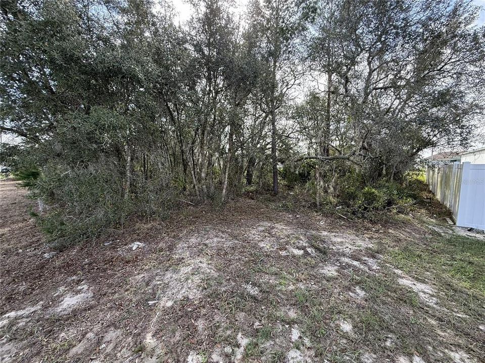 Под контрактом: $50,000 (0.16 acres)