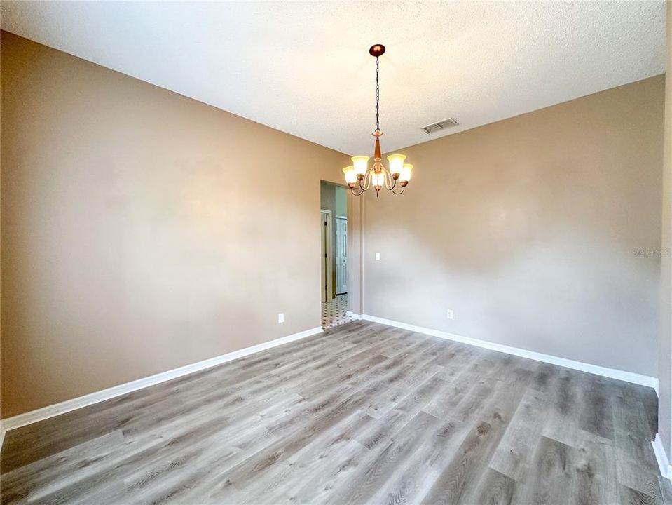 В аренду: $2,600 (4 спален, 3 ванн, 2460 Квадратных фут)