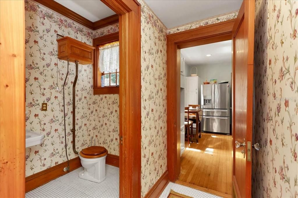 На продажу: $1,859,000 (5 спален, 4 ванн, 5577 Квадратных фут)