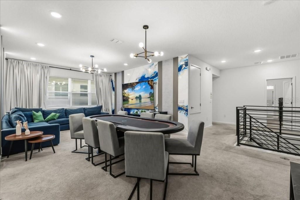 For Sale: $1,550,000 (12 beds, 11 baths, 4762 Square Feet)
