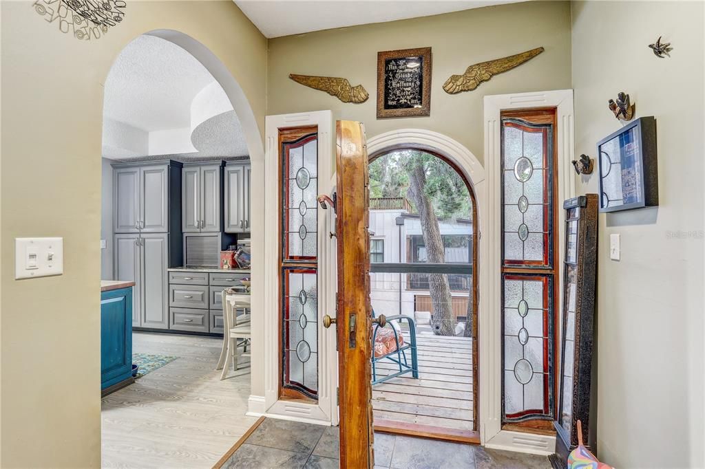 Active With Contract: $999,990 (3 beds, 3 baths, 2247 Square Feet)