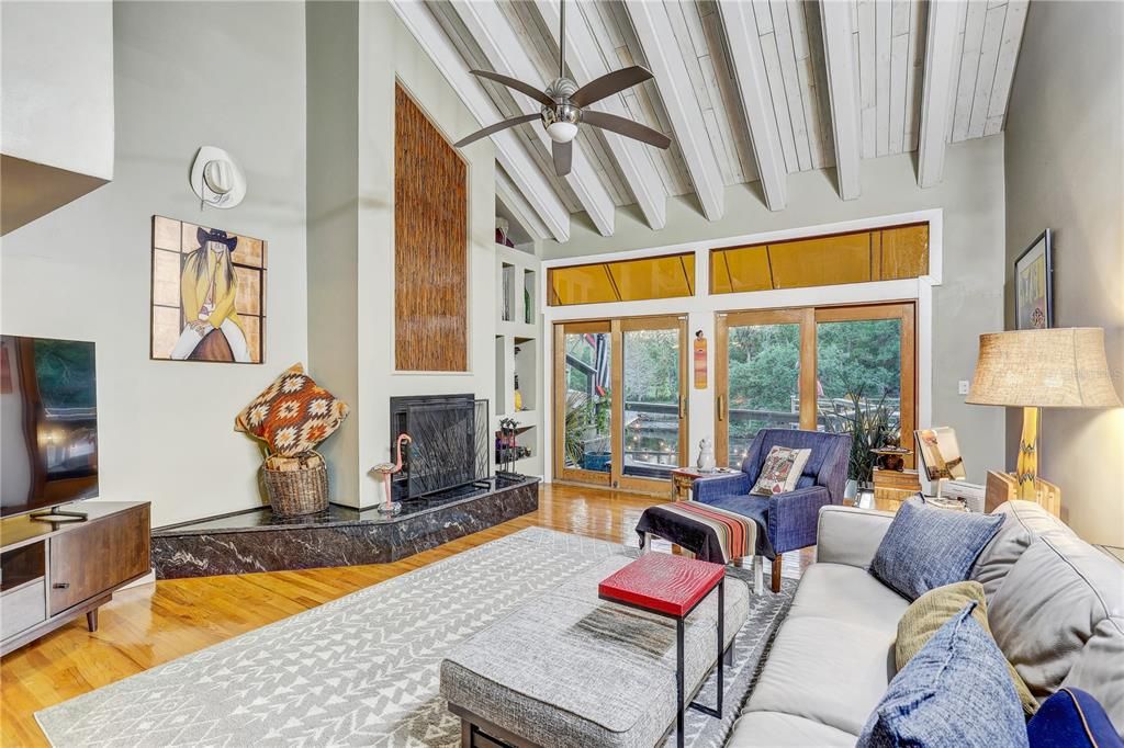 Active With Contract: $999,990 (3 beds, 3 baths, 2247 Square Feet)