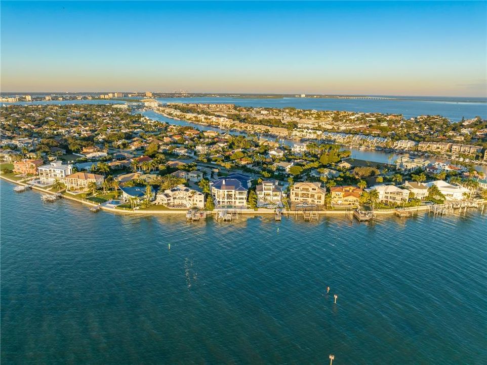 For Sale: $7,999,999 (6 beds, 8 baths, 13711 Square Feet)